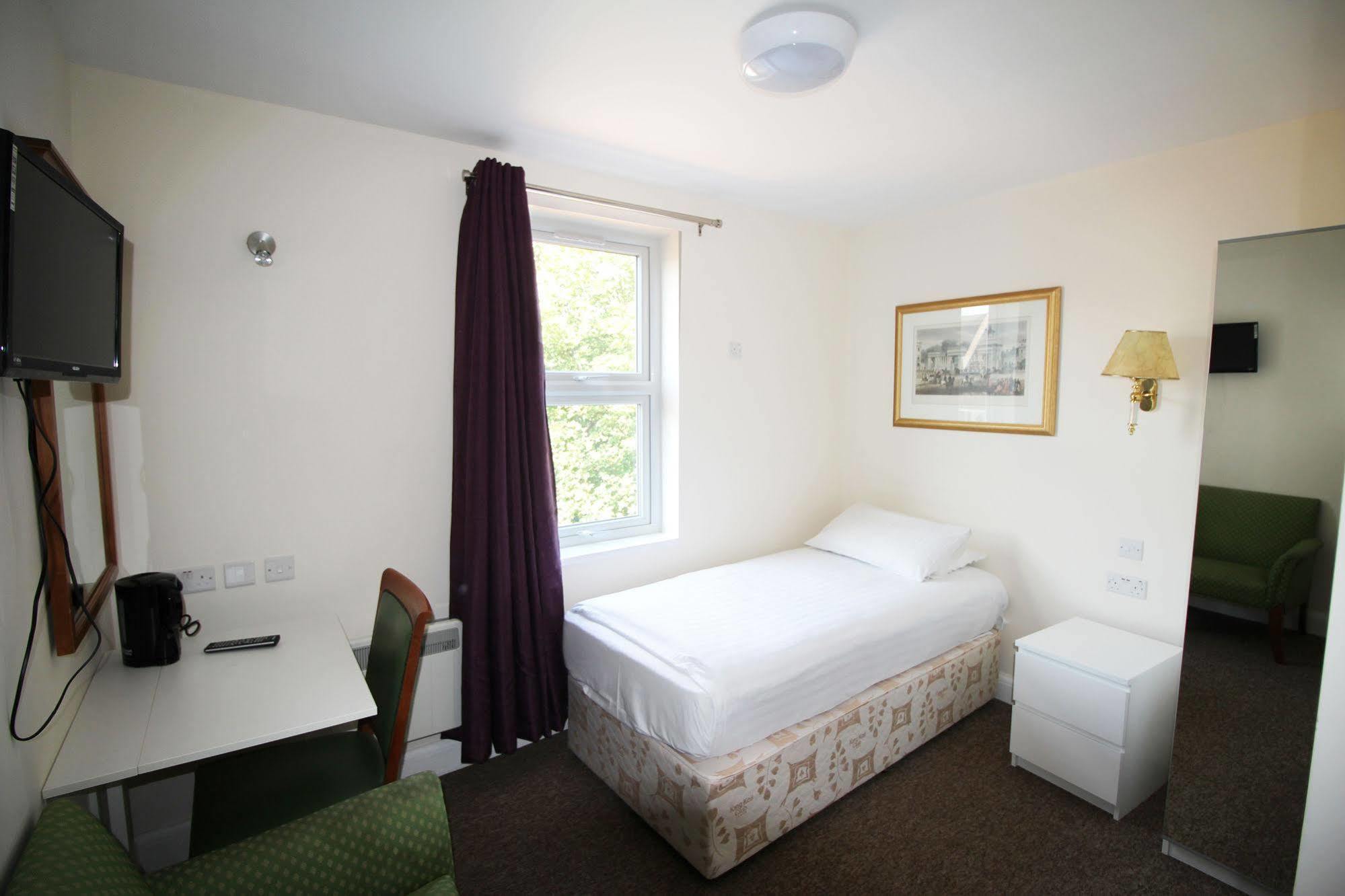 Flexistay Addiscombe Bed & Breakfast